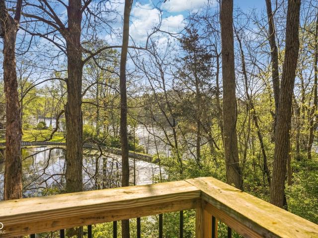 House for sale in Coatesville, Indiana