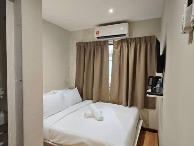 Room for rent in Country Heights Damansara, Kuala Lumpur