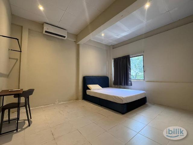 Room for rent in Petaling, Damansara Damai
