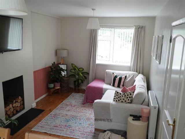 Townhouse for rent in Clarawood, Northern Ireland
