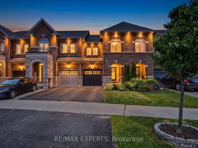 Townhouse for sale in Woburn, Ontario