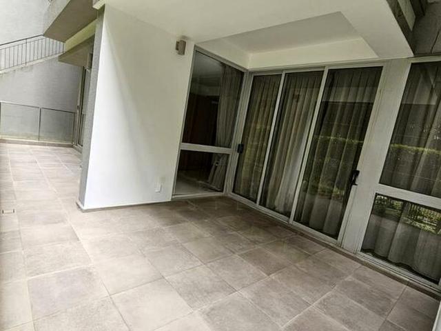 Condominium for sale in Rochor