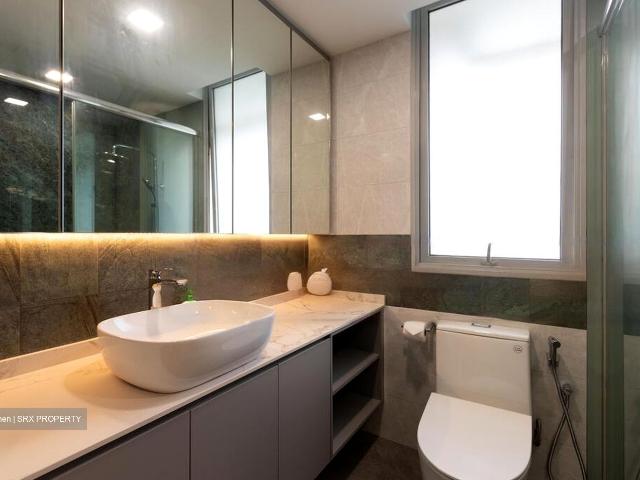 Condominium for sale in Rochor