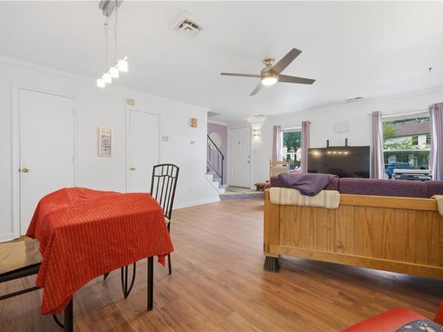 Townhouse for sale in Virginia