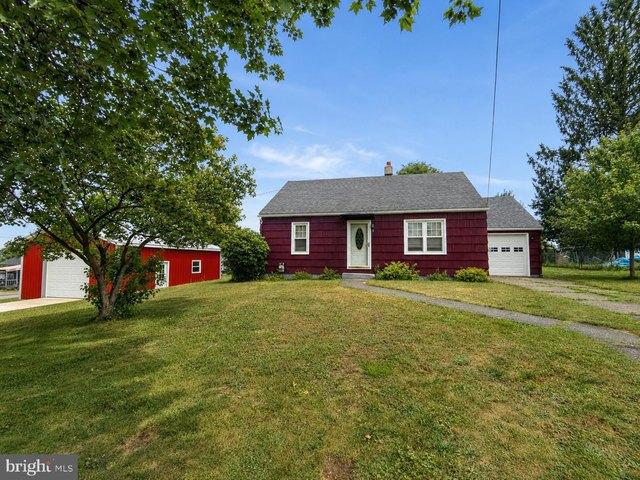 House for sale in Kane, Pennsylvania