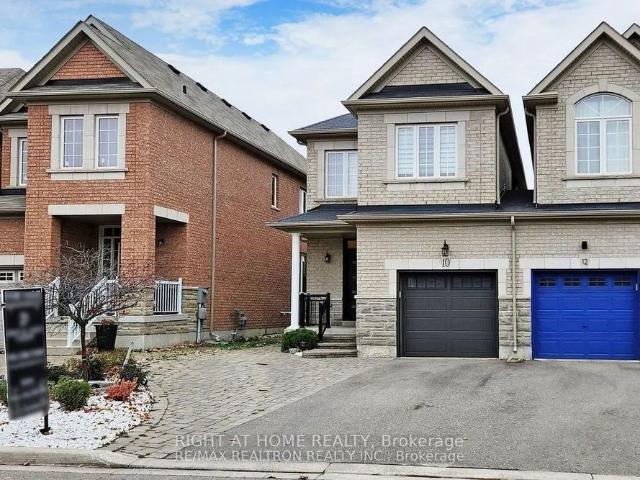 House for rent in Richmond Hill, Golden Horseshoe