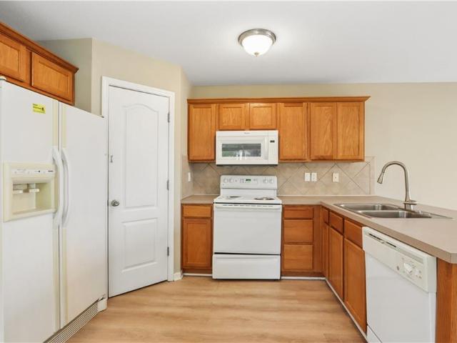 Townhouse for sale in North Oak Crossings, Kansas City