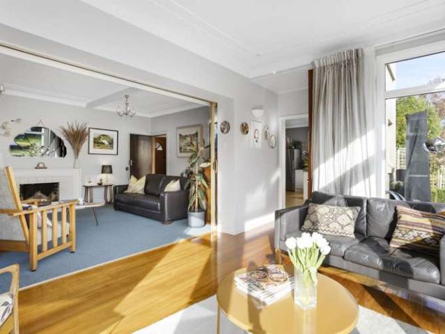 House for sale in Otakou