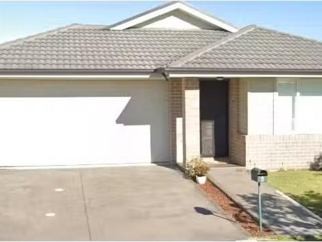 House for rent in Jordan Springs, Sydney