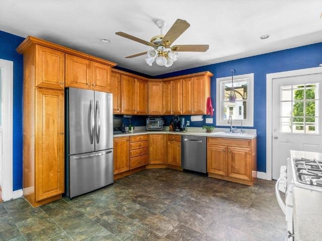 House for sale in Dedham