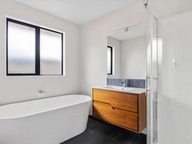 House for sale in Woodend, Canterbury