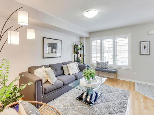 Townhouse for sale in Woburn, Ontario