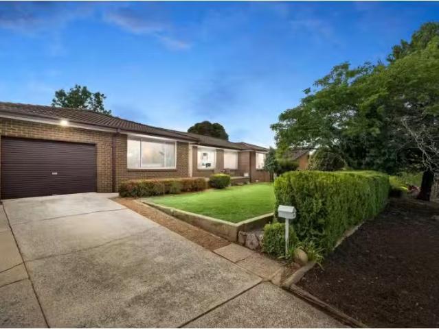 House for rent in Latham, Australian Capital Territory