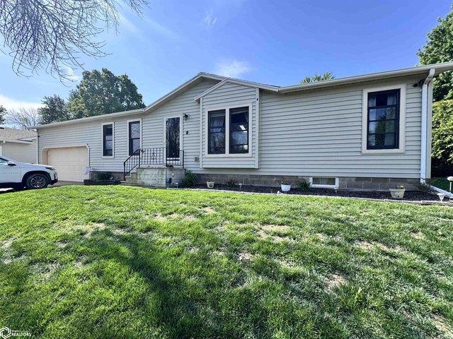 House for sale in Mapleton, Iowa