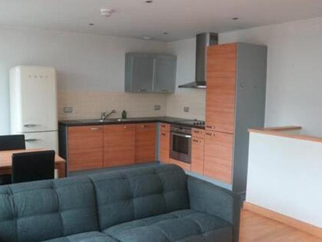 House for rent in Calderstones