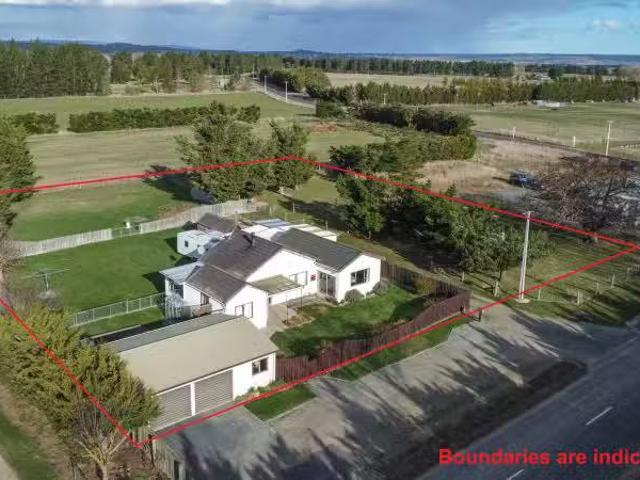 House for sale in Otakou