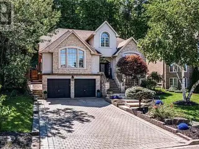 House for sale in Ancaster, Ontario
