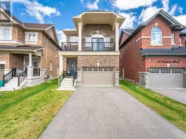 House for sale in Ontario