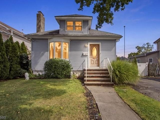 House for sale in Linden, New Jersey