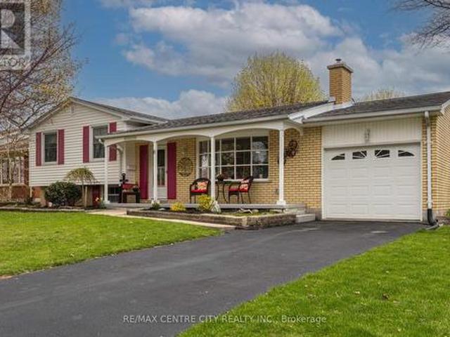 House for sale in St. Thomas, Ontario