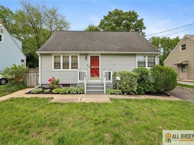 House for sale in Sayreville, New Jersey