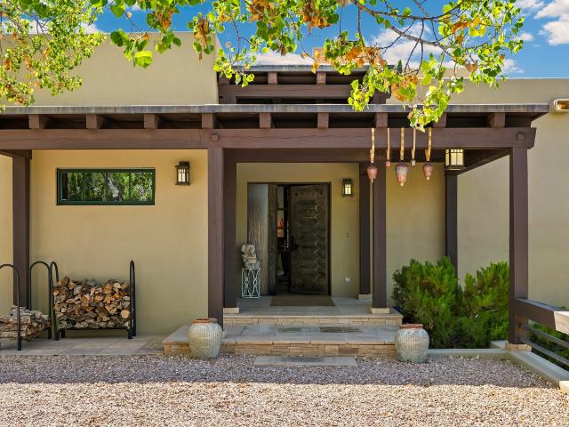 House for sale in Santa Fe, New Mexico