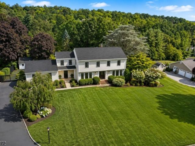 House for sale in Gladstone, New Jersey