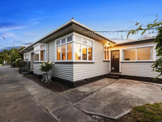House for sale in Saint Albans, Canterbury