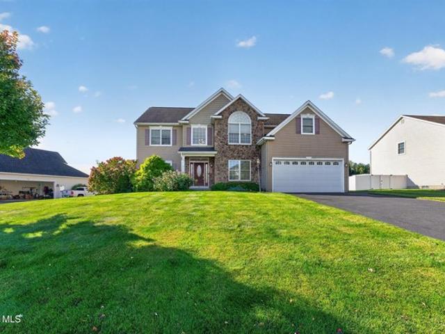 House for sale in City of Watervliet, Albany County