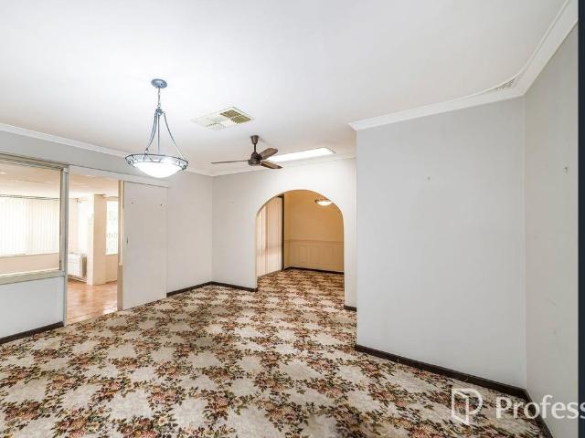 House for rent in Cloverdale, Western Australia