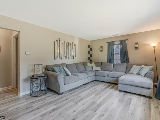 House for sale in Middlesex, New Jersey
