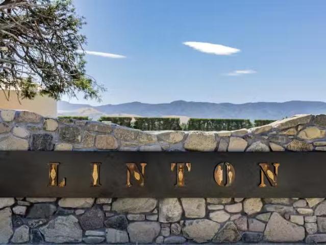 House for sale in Canterbury