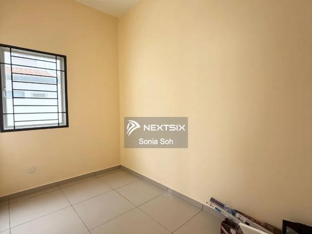 Shop for rent in Shah Alam, Petaling
