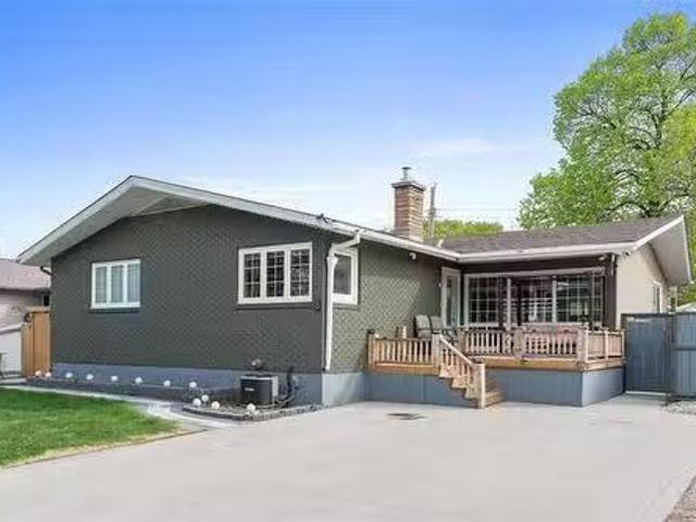 House for sale in East St. Paul, Manitoba