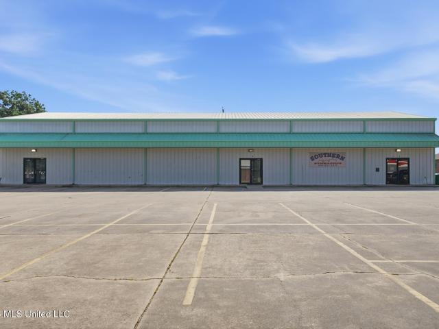 Commercial for sale in Petal, Mississippi