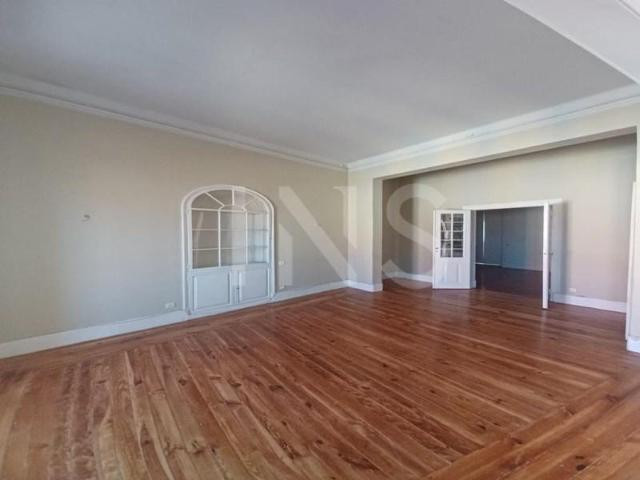 Apartamento alugar em Campo de Ourique, Lisboa