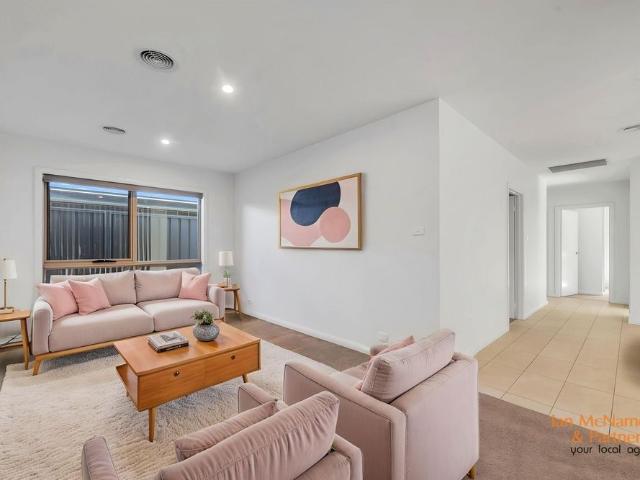 House for rent in Googong, New South Wales