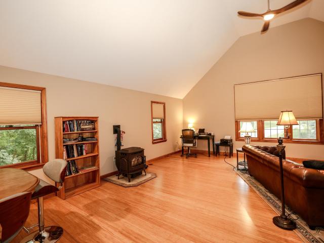 House for sale in Derry, Rockingham County