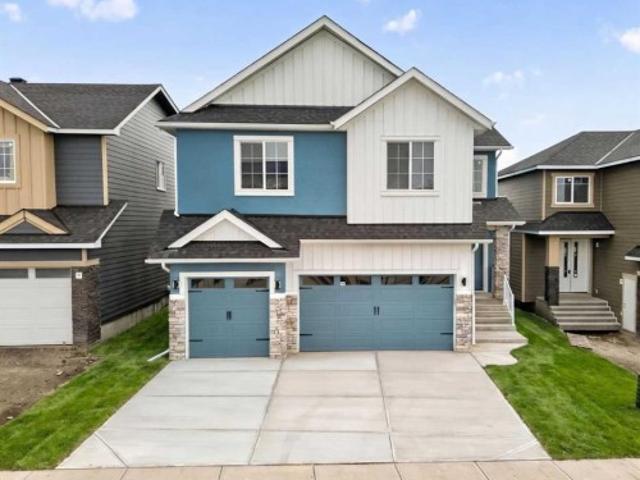 House for sale in Okotoks, Alberta