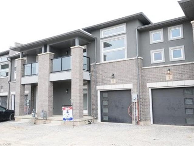 Townhouse for rent in Niagara, Ontario