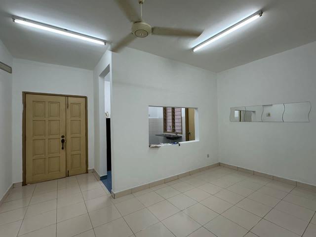 Apartment for sale in Country Heights Damansara, Kuala Lumpur