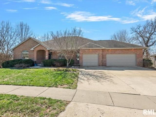 House for sale in Rochester, Illinois