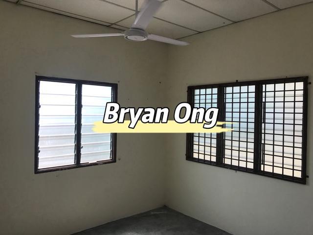 Flat for sale in Wellesley, Penang