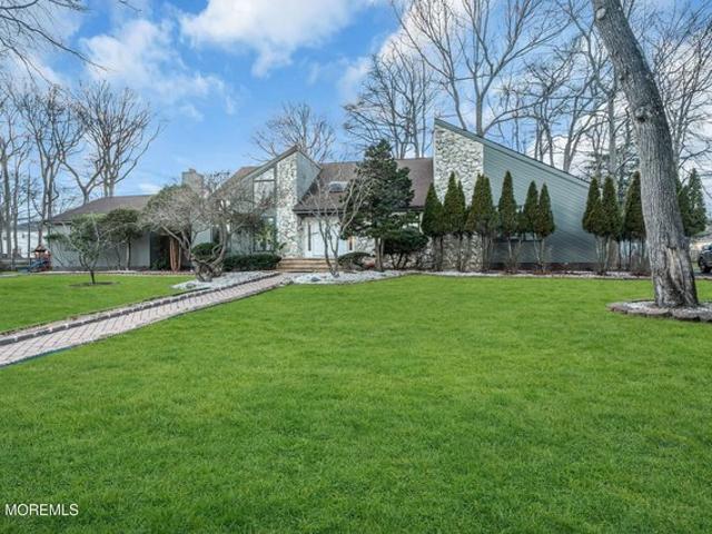 House for sale in Monmouth, New Jersey