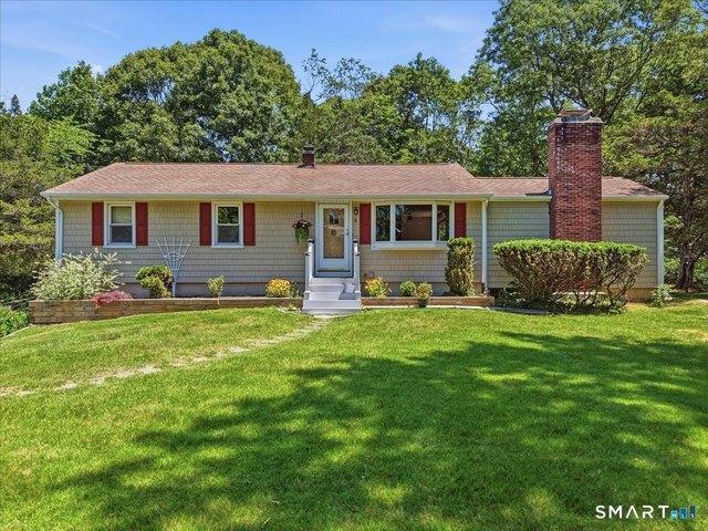 House for sale in East Lyme, Connecticut