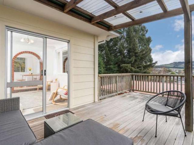 House for sale in Otakou