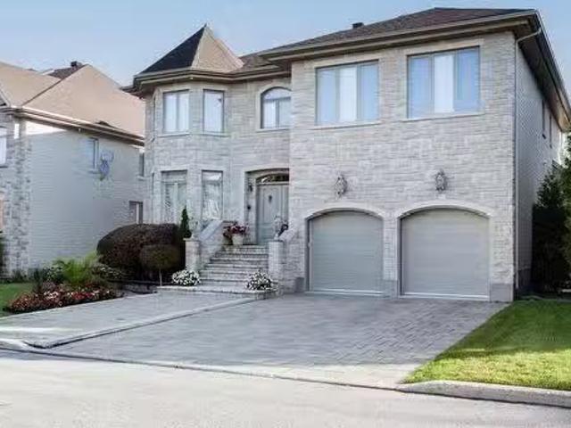 House for sale in Dollard-des-ormeaux