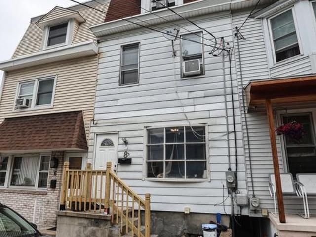 Townhouse for sale in Pottsville, Pennsylvania