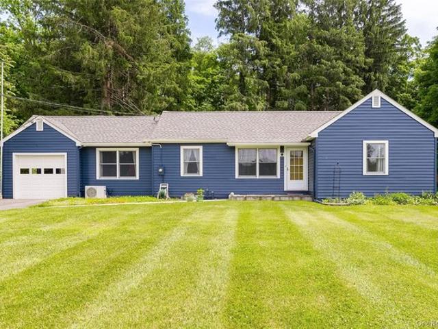 House for sale in Staatsburg, Town of Hyde Park