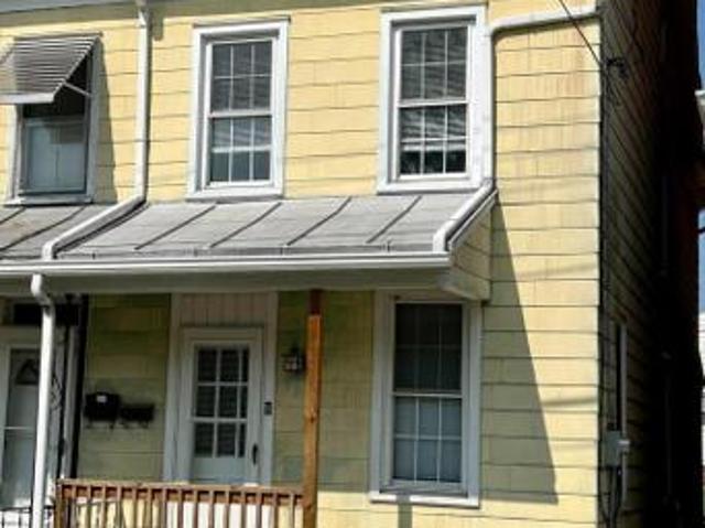 House for sale in Spring Grove, Pennsylvania